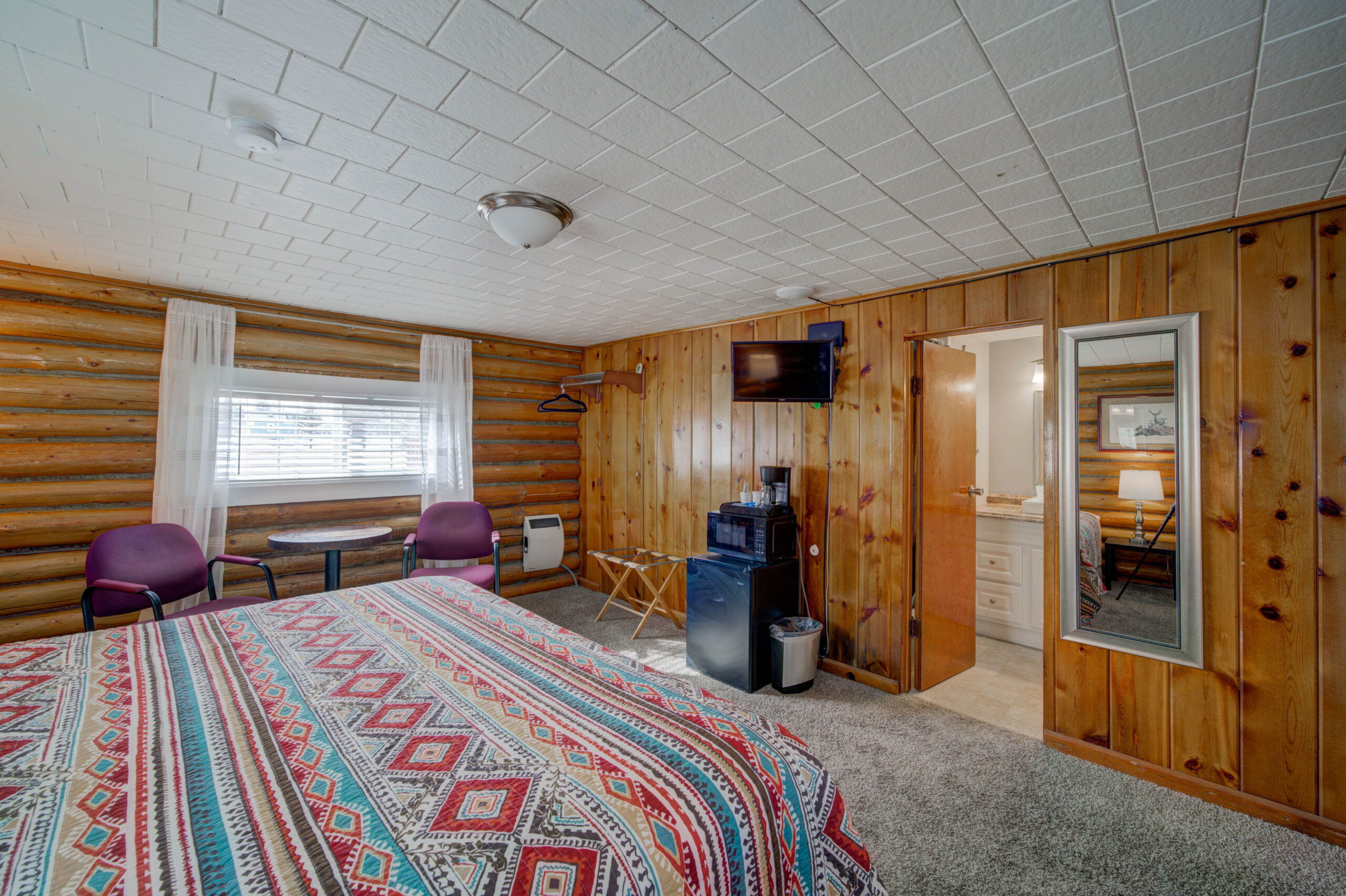 KingCabin_SportsmansLodge_EnnisMT (2)