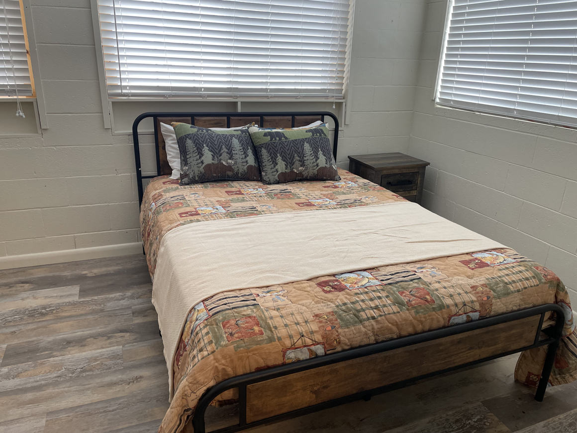 TheBunkhouse_SportsmansLodge_EnnisMT (18)