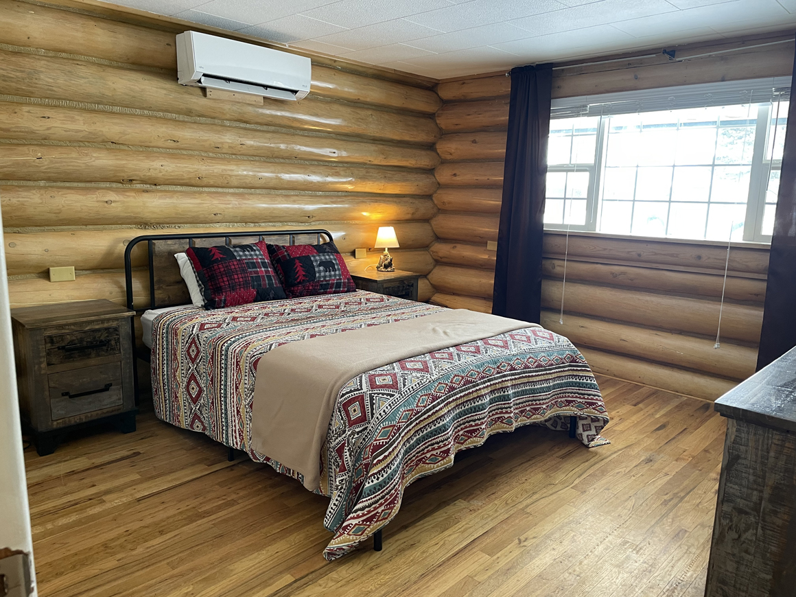TheBunkhouse_SportsmansLodge_EnnisMT (24)