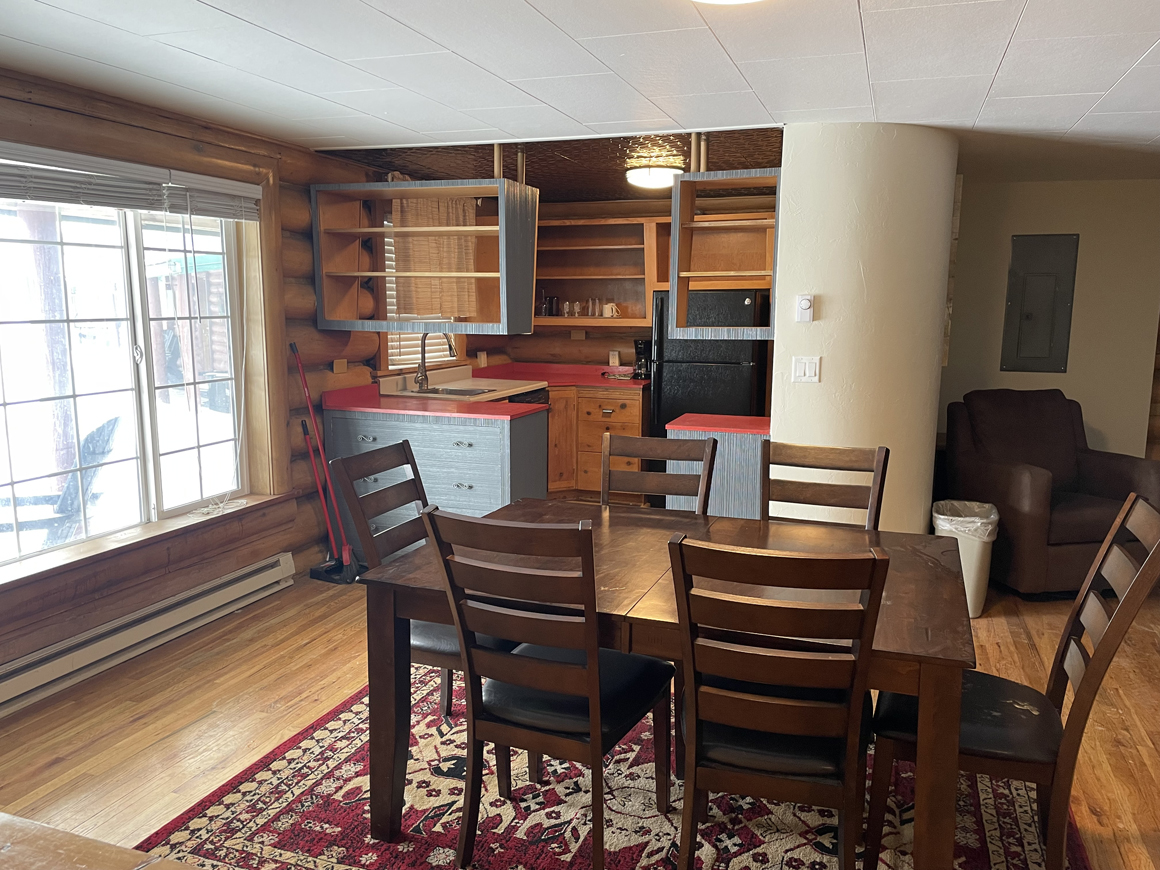 TheBunkhouse_SportsmansLodge_EnnisMT (30)